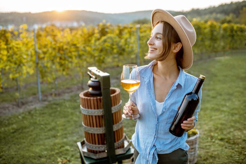 idee-cadeau-fete-des-meres-degustation-de-vins-oenologie