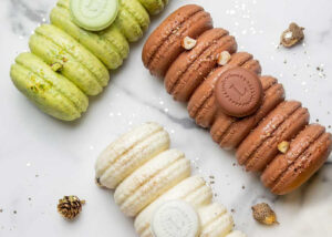 Buches-de-Noel-2024-les-creations-des-chefs-patissiers-pour-le-reveillon