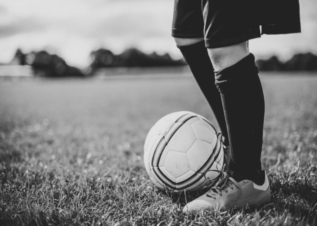 joueur-de-football-terrain
