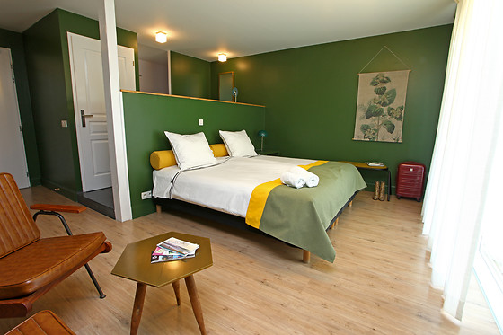 Hotel Lodge La Petite Couronne - photo 1
