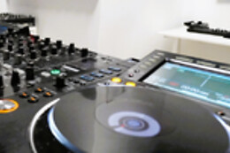 Centro i4DJ