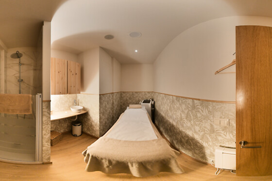 MYSELF BEAUTY CENTER - photo 1