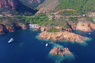 Croisière "Les calanques de l'Estérel" avec skipper (83)