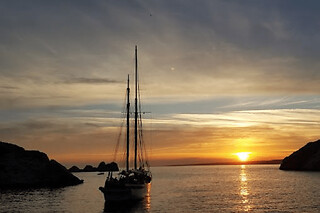 Croisière soleil couchant en vieux gréement depuis Marseille (13)