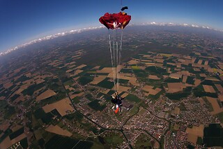 Saut en parachute - Reborn - Merville (59)