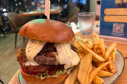 J&J Burger