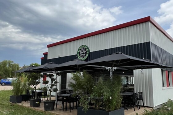 J&J Burger - photo 7