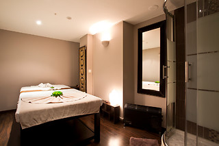 Modelage et réflexologie chez Lôk Siam Spa Alésia à Paris (75014)