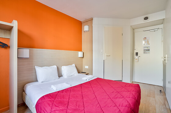 Hôtel Première Classe Paris – Pont de Suresnes - photo 3