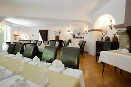 Hostellerie du Moulin de la Sambuc