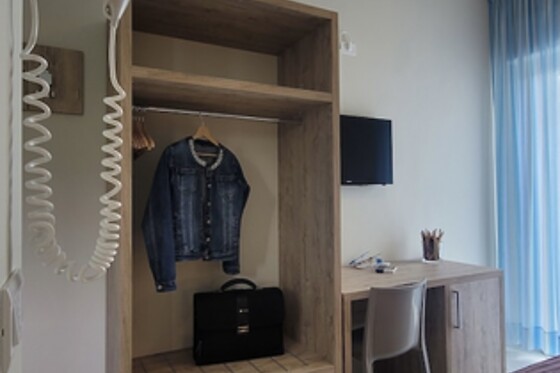 Online Booking EPS - photo 0
