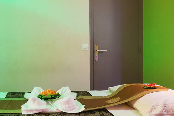 Massage relaxant à Paris 1er - Massage aux pierres chaudes - 1h30
