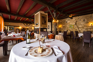 Repas en duo à la Rose Trémière à Saint-Michel-en-l'Herm (85)