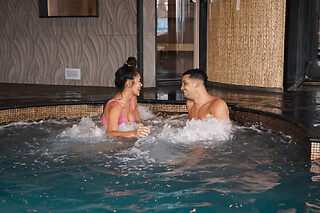 SPA & massage en duo sur les bords du lac d'Annecy (74) - Pack SPA 1h & 2 massages de 30 mn (sur lit d'hydrojets et manuel)