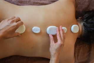 Massage du corps chez Happy Cabana à Saint-Geoire-en-Valdaine (38)