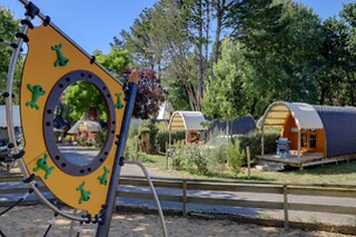 Séjour pour deux en cabane écoconçue au Camping de l'Étang du Pays Blanc à Guérande (44)