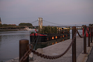 Séjour bien-être pour deux à La Péniche Bed & Bicycle - Tournon à Tournon-sur-Rhône (07)