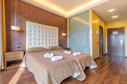 HOTEL FUENTE DEL MIRO