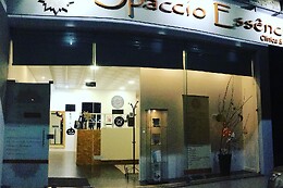 Spaccio Essência​ Paredes