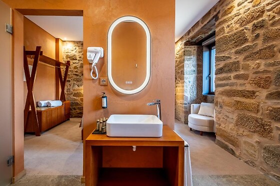 Cherry Sculpture Hotel - photo 20