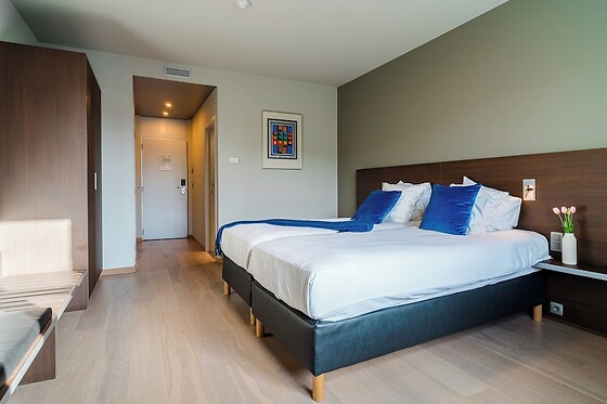 Online Booking EPS - photo 1