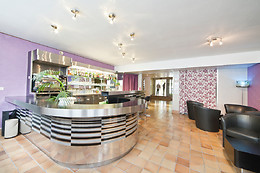 Brit Hotel Cahors le Valentré