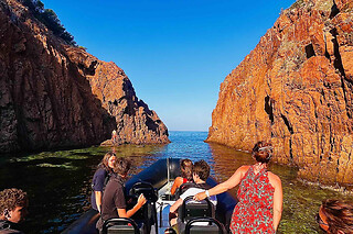 Balade En Semi-Rigide L'esterel Depuis Saint-Raphaël