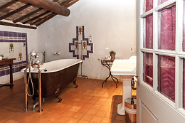 Hostellerie Le Castellas / Maison du Barry