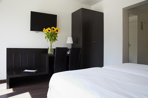 Hotel Ambassadeur - photo 0