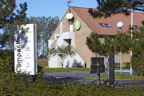 CAMPANILE DUNKERQUE SUD - photo 0