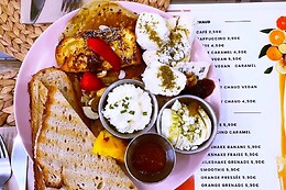 Bloomy Brunch