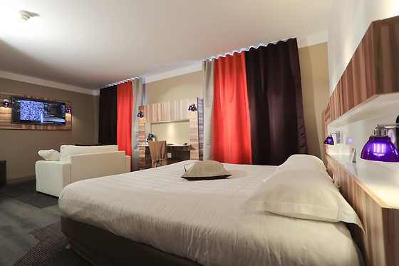 Hotel The Originals Aurillac Grand Hôtel Saint-Pierre - photo 5
