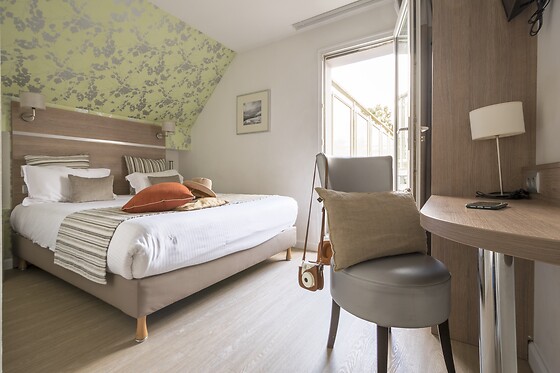BEAUJOIRE HOTEL - photo 0