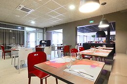 Campanile Lille Ouest - Lomme