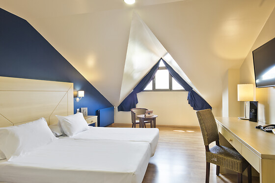 ABBA COMILLAS - photo 8