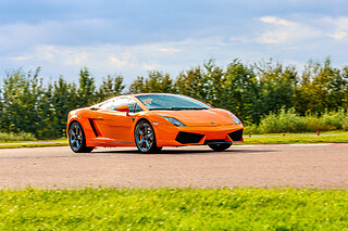Pilotage Lamborghini Gallardo LP-560 (3 tours) sur le Circuit de Mettet (B)