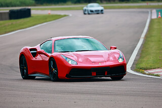 Pilotage Ferrari 488 GTB (3 tours) sur le Circuit de Mettet (B)