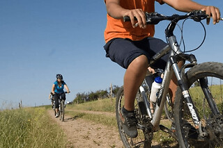 Location de VTC et VTT à assistance électrique dans l'Aveyron - VTC électrique - 1/2 journée