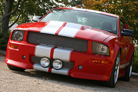 Pass Pilotage Ford Mustang | 28 circuits en France - Pass 2 tours de circuit / pers