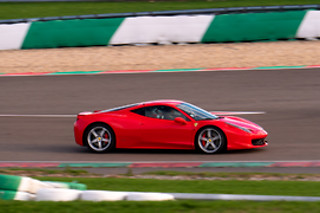 Découverte Ferrari 458 Italia (2 tours) sur le Circuit d'Albi (81)