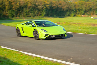 Découverte Lamborghini Gallardo LP-560 (2 tours) sur le Circuit de Bresse (71)