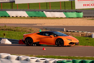 Découverte Lamborghini Huracan (5 tours) sur le Circuit d'essai de Montlhéry (91)