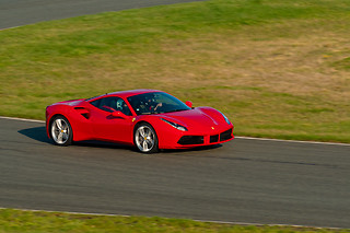 Découverte Ferrari 488 GTB (5 tours) sur le Circuit de Pont l'Evèque (14)
