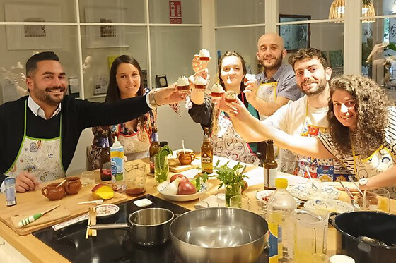 Courses au marché, atelier de cuisine et repas à La Corogne