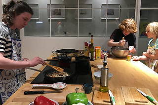 Courses au marché, atelier de cuisine et repas à La Corogne