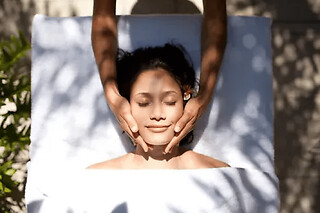 Soin du visage liftant Japonais à Lyon 8e - Soin du visage - 1h