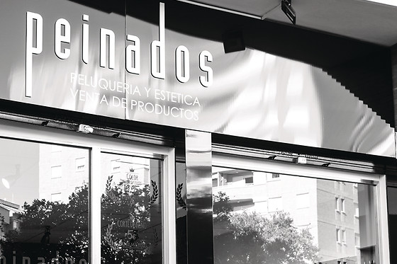 PELUQUERÍA PEINADOS - photo 2