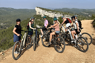 Visite guidée à vélo dans Les Sommets du Garlaban (13) - Tarif  Vtt - Semi-Rigide - Journée Entière