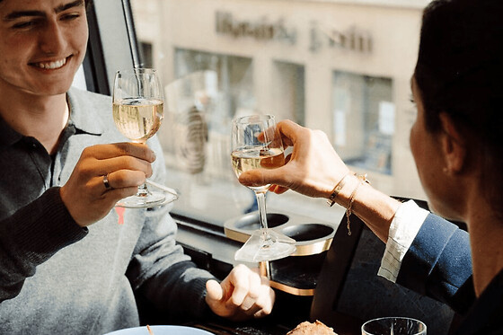Dîner Parisien à bord du Bus Toqué à Paris