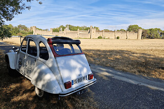 Balade côté Terre en 2CV à Béziers (34)